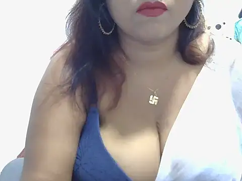 ROSEE MERRYYYY online show from 28, 7, 2026