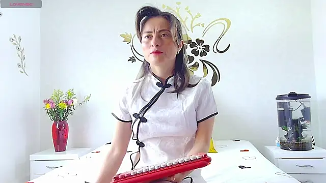 Snapshot of MarcelaFlores chatting on 3, 7, 2026 MarcelaFlores online show from 3, 7, 2026