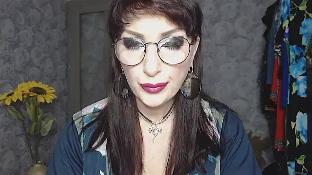 Aziza1 online show from 6, 5, 2026