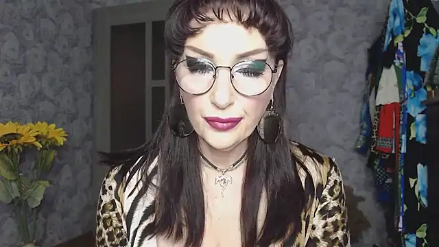 Aziza1 online show from 13, 4, 2026