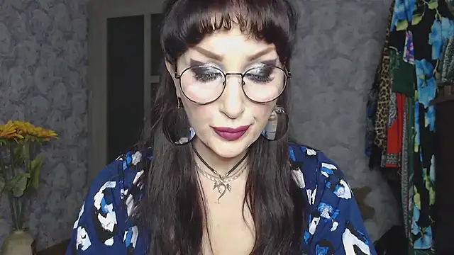 Aziza1 online show from 5, 2, 2026