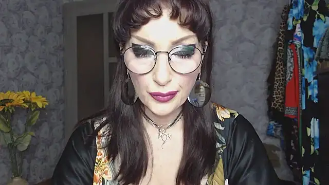 Aziza1 online show from 6, 4, 2026