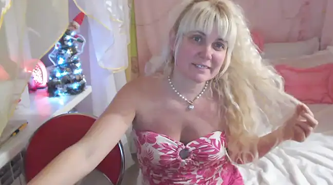 Snapshot of SunnySylvia chatting on 27, 12, 2024 SunnySylvia online show from 27, 12, 2024