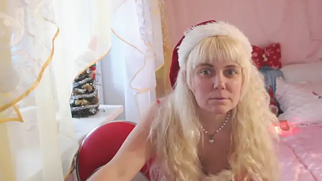 Snapshot of SunnySylvia chatting on 31, 12, 2024 SunnySylvia online show from 31, 12, 2024