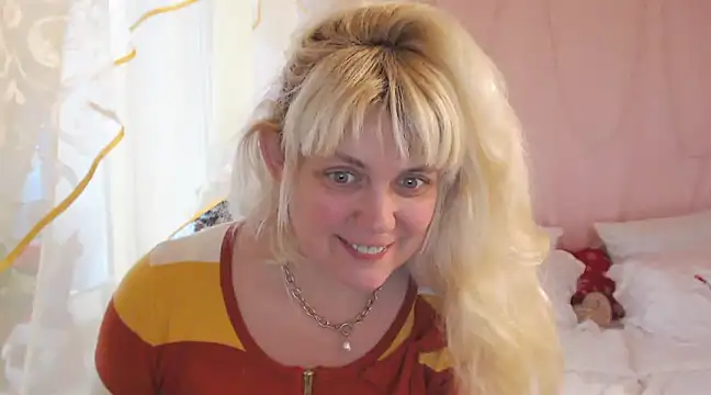 Snapshot of SunnySylvia chatting on 29, 12, 2024 SunnySylvia online show from 29, 12, 2024