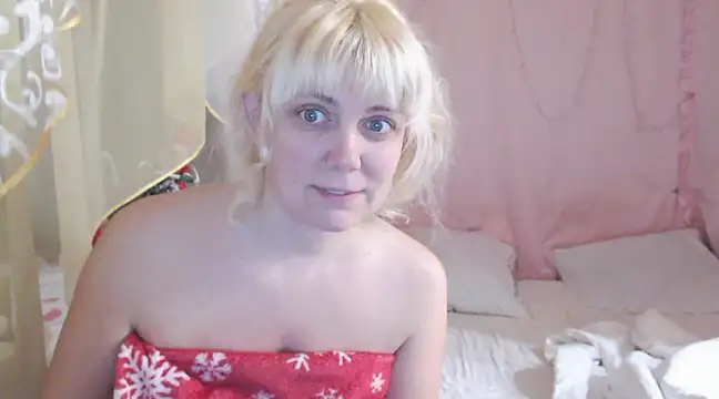Snapshot of SunnySylvia chatting on 3, 1, 2025 SunnySylvia online show from 3, 1, 2025