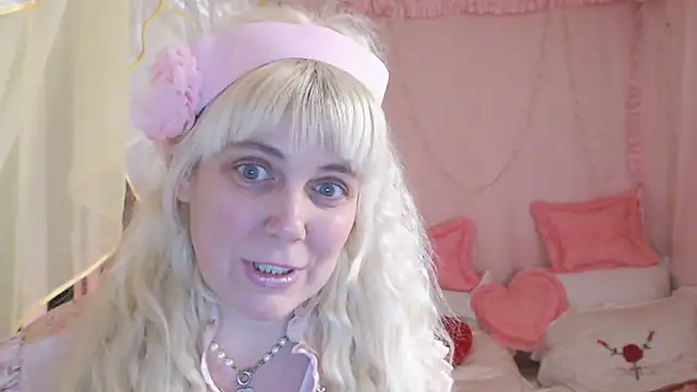 Snapshot of SunnySylvia chatting on 16, 2, 2025 SunnySylvia online show from 16, 2, 2025