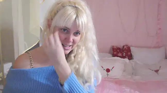 Snapshot of SunnySylvia chatting on 13, 1, 2025 SunnySylvia online show from 13, 1, 2025
