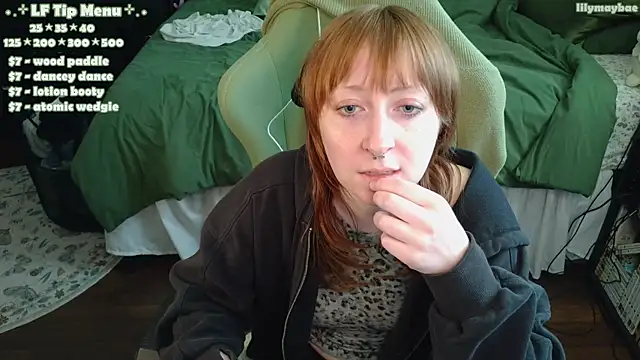 Snapshot of LilyMayBae chatting on 16, 5, 2026 LilyMayBae online show from 16, 5, 2026