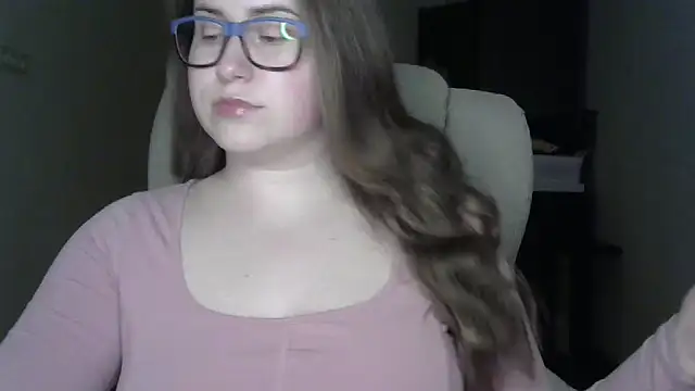 Snapshot of SeasonalSomeone chatting on 15, 6, 2026 SeasonalSomeone online show from 15, 6, 2026