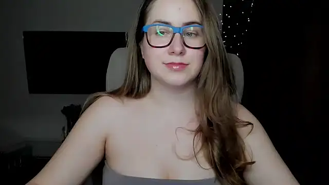 SeasonalSomeone online show from 7, 11, 2025