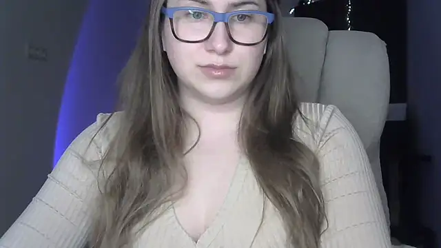 SeasonalSomeone online show from 22, 4, 2026