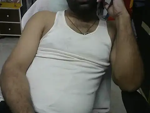 Snapshot of hotindianstud chatting on 23, 10, 2025 hotindianstud online show from 23, 10, 2025