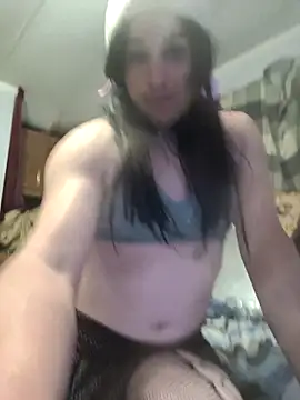 MaddyC6992 online show from 12, 4, 2026