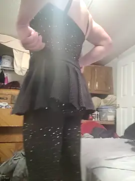 Snapshot of MaddyC6992 chatting on 22, 12, 2025 MaddyC6992 online show from 22, 12, 2025