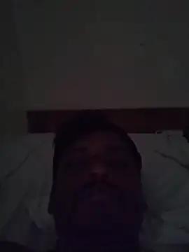 rohanhotguy online show from 22, 4, 2026