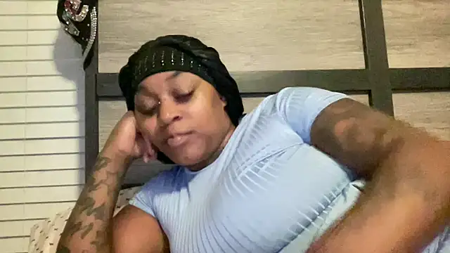 Creamesensation online show from 26, 10, 2025