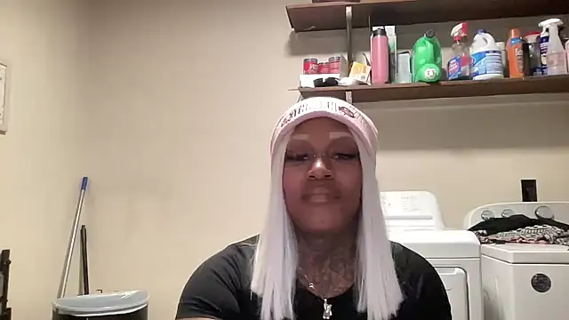 Creamesensation online show from 28, 10, 2025