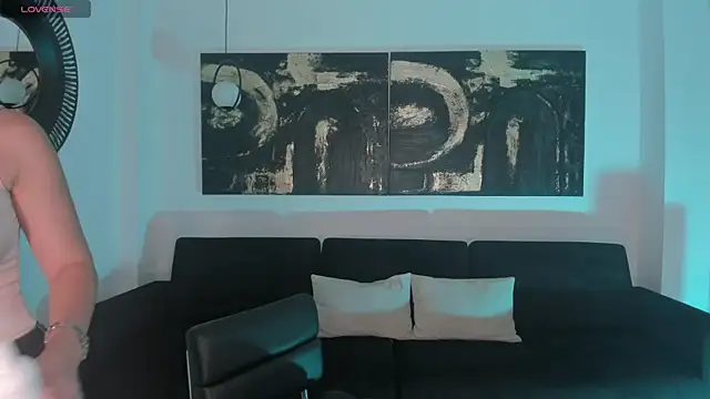 MorganHicks online show from 9, 3, 2026