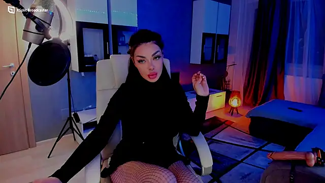 Snapshot of Miss_kay1111 chatting on 4, 12, 2024 Miss kay1111 online show from 4, 12, 2024