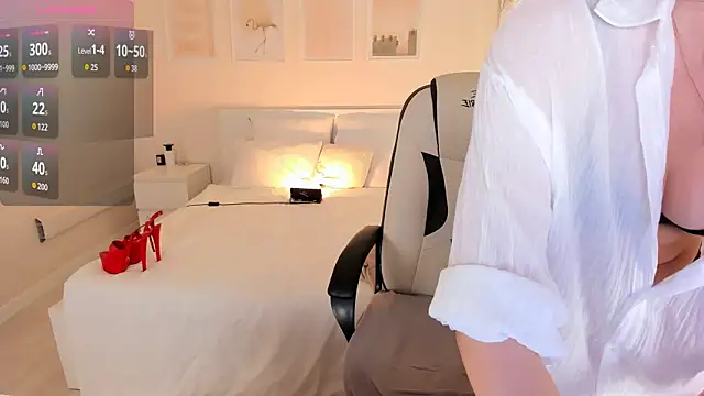 HelenaRegal online show from 17, 5, 2026