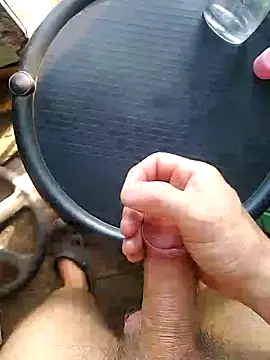 Alvaro2017 online show from 21, 2, 2026