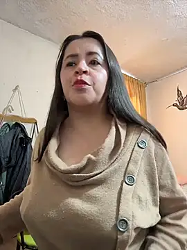 latinfemale online show from 22, 6, 2026