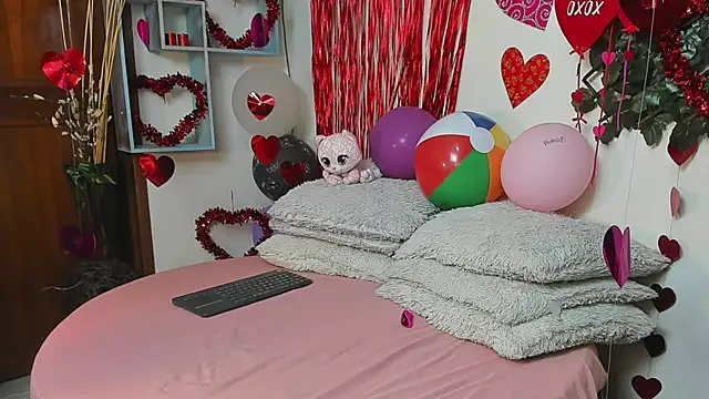 DestinyHills online show from 20, 2, 2026