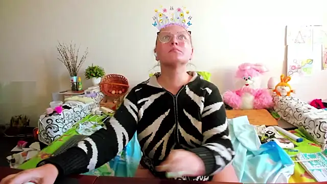 IamYourNarcotic online show from 5, 4, 2026