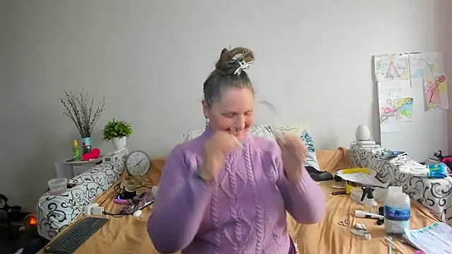 IamYourNarcotic online show from 4, 3, 2026