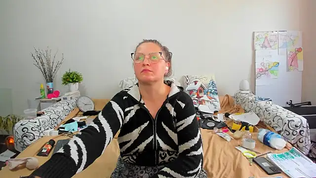 IamYourNarcotic online show from 17, 3, 2026