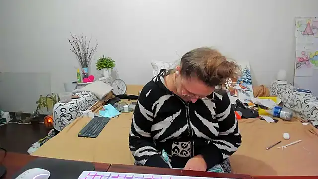 IamYourNarcotic online show from 10, 3, 2026