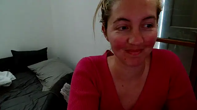Snapshot of Mllesha74000 chatting on 16, 4, 2026 Mllesha74000 online show from 16, 4, 2026
