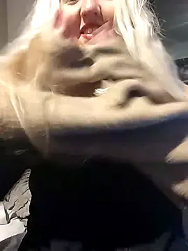 Mllesha74000 online show from 7, 2, 2026