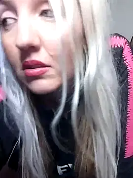 Snapshot of Mllesha74000 chatting on 22, 2, 2025 Mllesha74000 online show from 22, 2, 2025