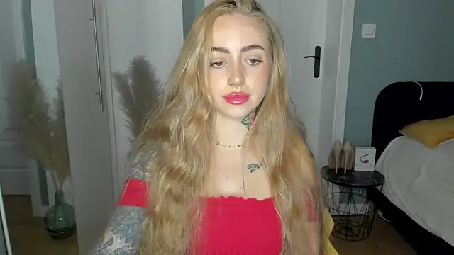 sexyCoralie online show from 17, 4, 2026