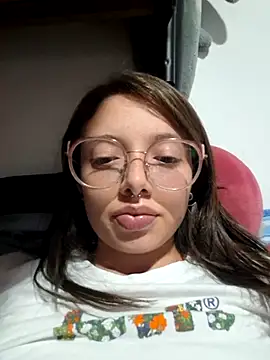 Snapshot of linda-schmidt chatting on 23, 6, 2026 linda-schmidt online show from 23, 6, 2026