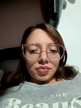 Snapshot of linda-schmidt chatting on 18, 7, 2026 linda-schmidt online show from 18, 7, 2026