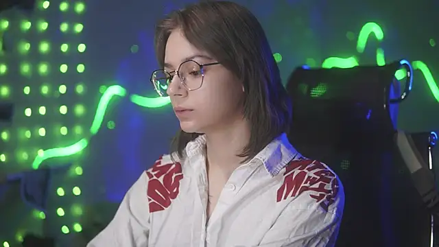 alyssa sweet online show from 15, 4, 2026