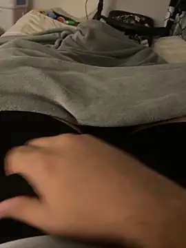 Snapshot of boooo7 chatting on 13, 11, 2025 boooo7 online show from 13, 11, 2025