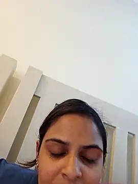 DirtySnowball69 online show from 5, 2, 2025