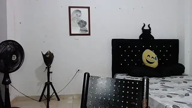 Snapshot of venuz_mendoza20 chatting on 17, 10, 2025 venuz mendoza20 online show from 17, 10, 2025