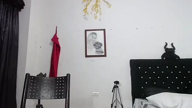 Snapshot of venuz_mendoza20 chatting on 20, 11, 2025 venuz mendoza20 online show from 20, 11, 2025