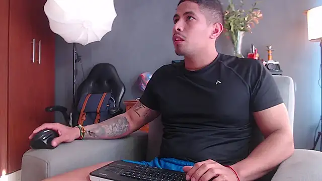 Snapshot of geirge_teacherxx chatting on 10, 11, 2025 geirge teacherxx online show from 10, 11, 2025