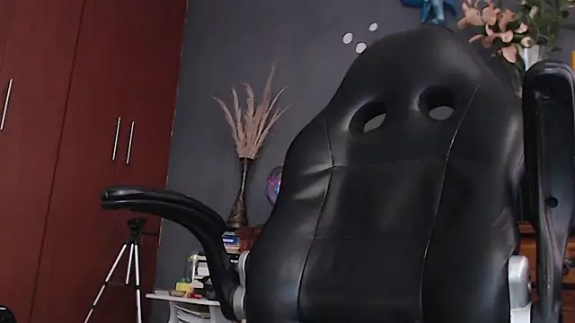 geirge teacherxx online show from 23, 1, 2025