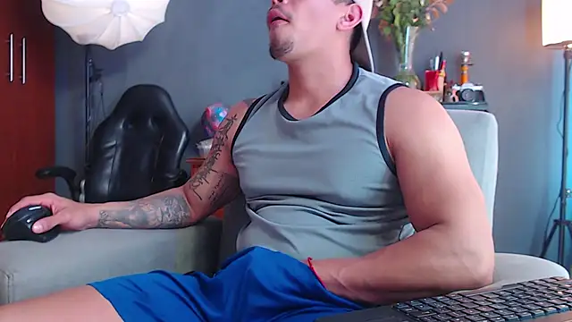 Snapshot of geirge_teacherxx chatting on 20, 11, 2025 geirge teacherxx online show from 20, 11, 2025