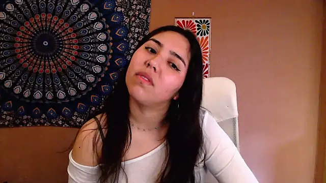 Snapshot of IntimateTales chatting on 12, 3, 2025 IntimateTales online show from 12, 3, 2025