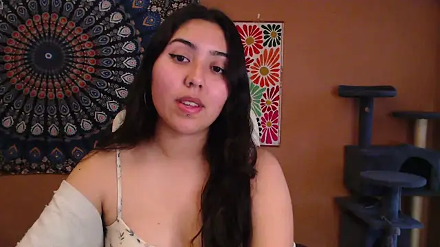 Snapshot of IntimateTales chatting on 11, 3, 2025 IntimateTales online show from 11, 3, 2025