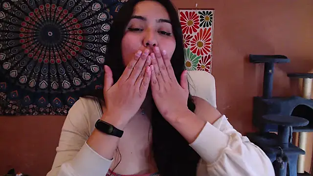 Snapshot of IntimateTales chatting on 25, 2, 2025 IntimateTales online show from 25, 2, 2025