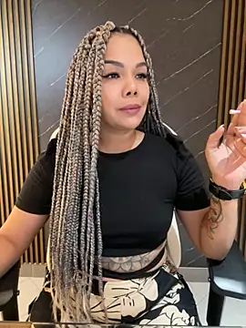 Snapshot of KellyBrooklyn_ chatting on 16, 10, 2025 KellyBrooklyn online show from 16, 10, 2025